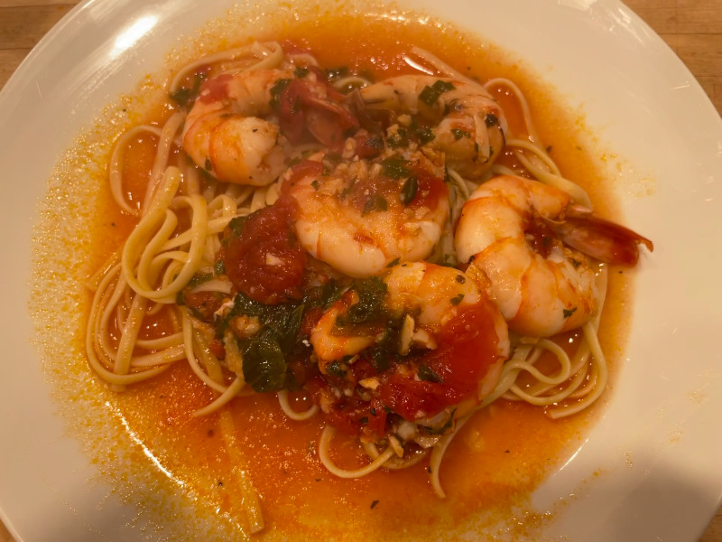Shrimp with Red Sauce shrimpinredsauce01
